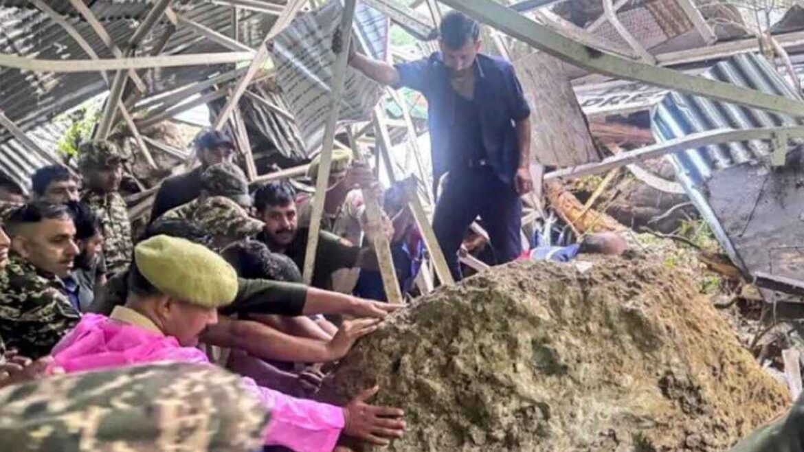 lVaishno Devi andslide